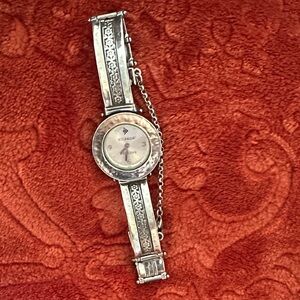 Silpada Design 29 mm Wrist 350 mm / 925 Sterling Silver Ladies Watch.